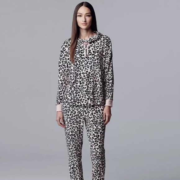 NWT SIMPLY VERA WANG Velour Hooded Pajama Top & Bottom Pajama Sleep Set - Picture 2 of 14